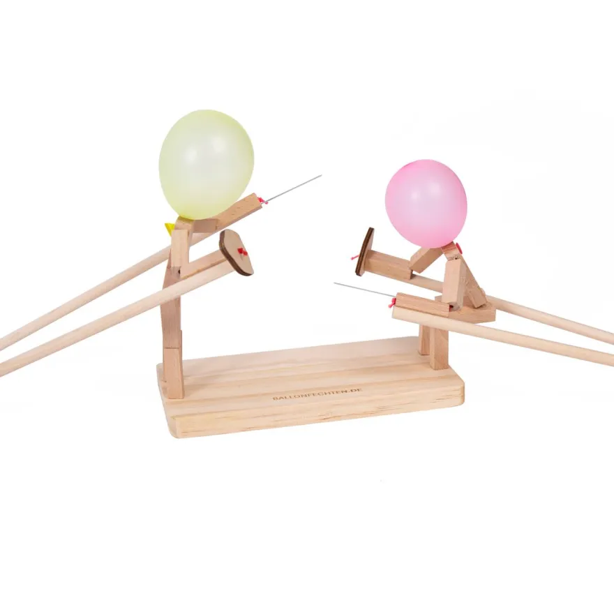 Ab 4: Das lustige Tischbrettspiel „Ritter-Turnier“ für