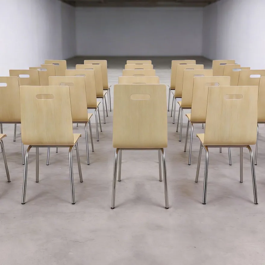 Besucherstuhl 20er Set - stapelbar und platzsparend