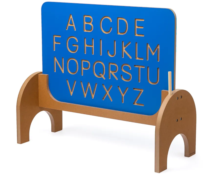 Große Nachspurtafel - Buchstaben und Zahlen nachspuren lernen