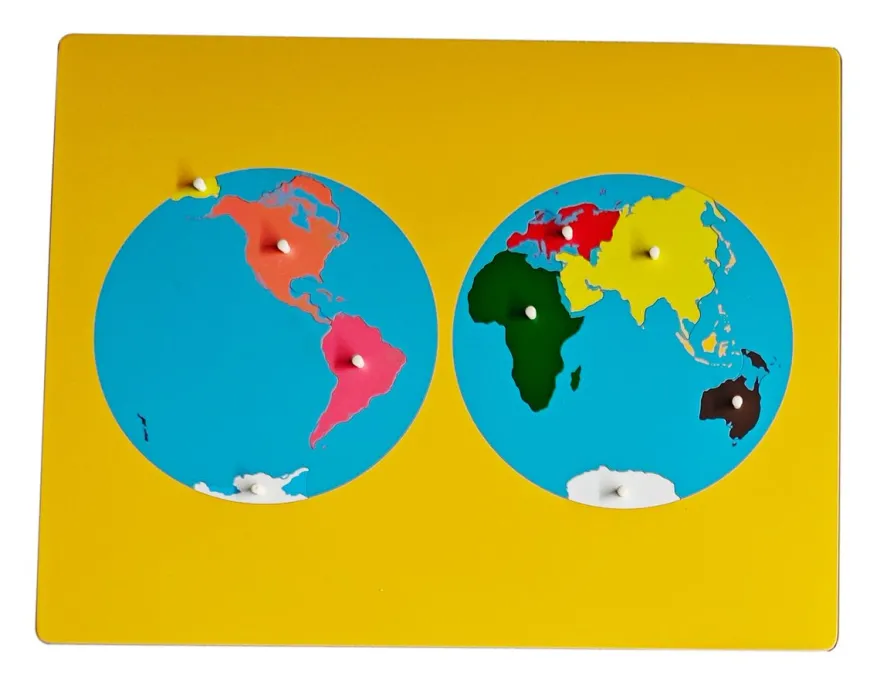 8 Holzpuzzlekarten zu Kontinenten und Ländern