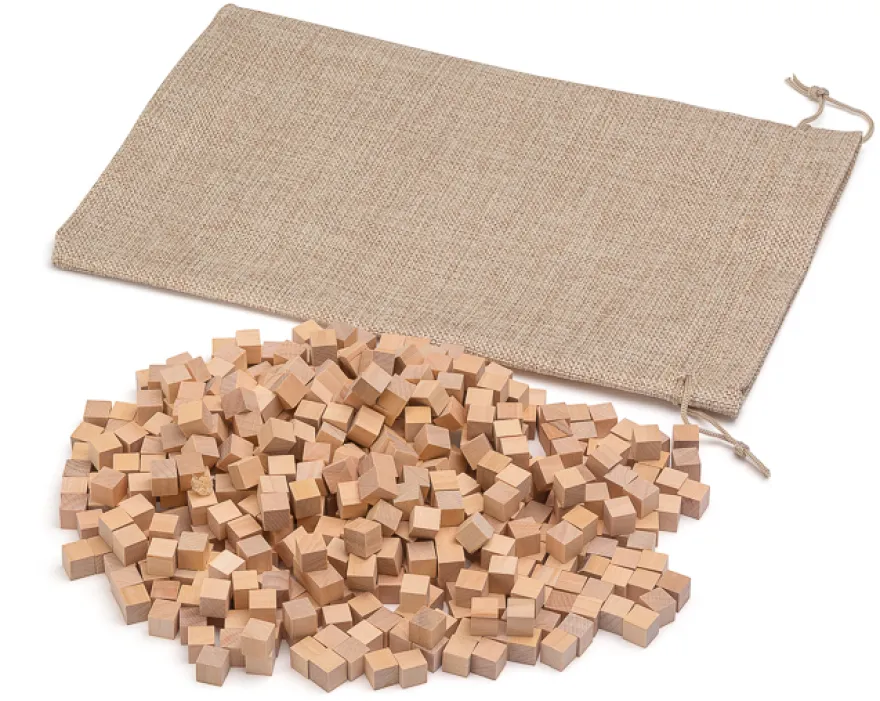 100 Holzwürfel Buche 2x2x2 cm