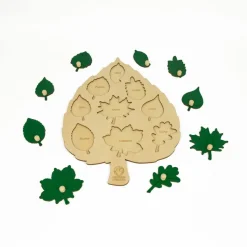 Laubblatt-Puzzle aus Holz