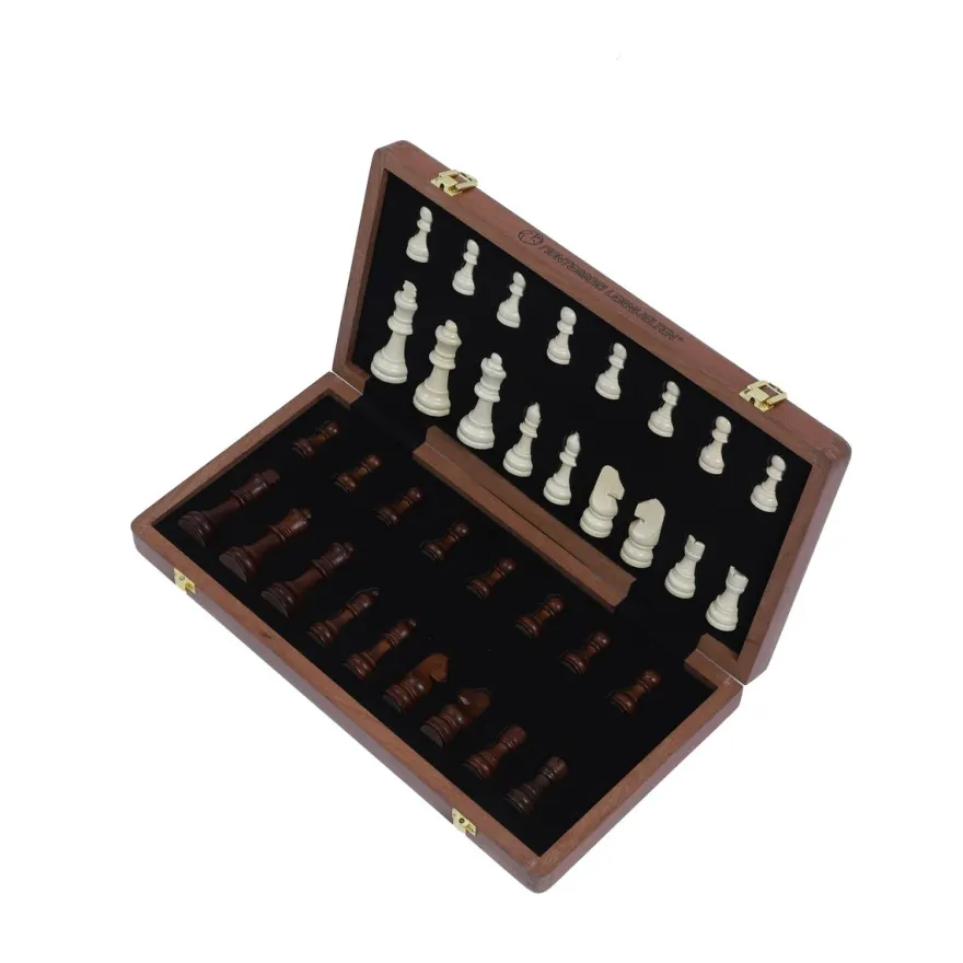 Magnetisches Schachspiel