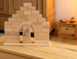 Römische Brücke - das kosmische Montessori-Material zum Bogenbau