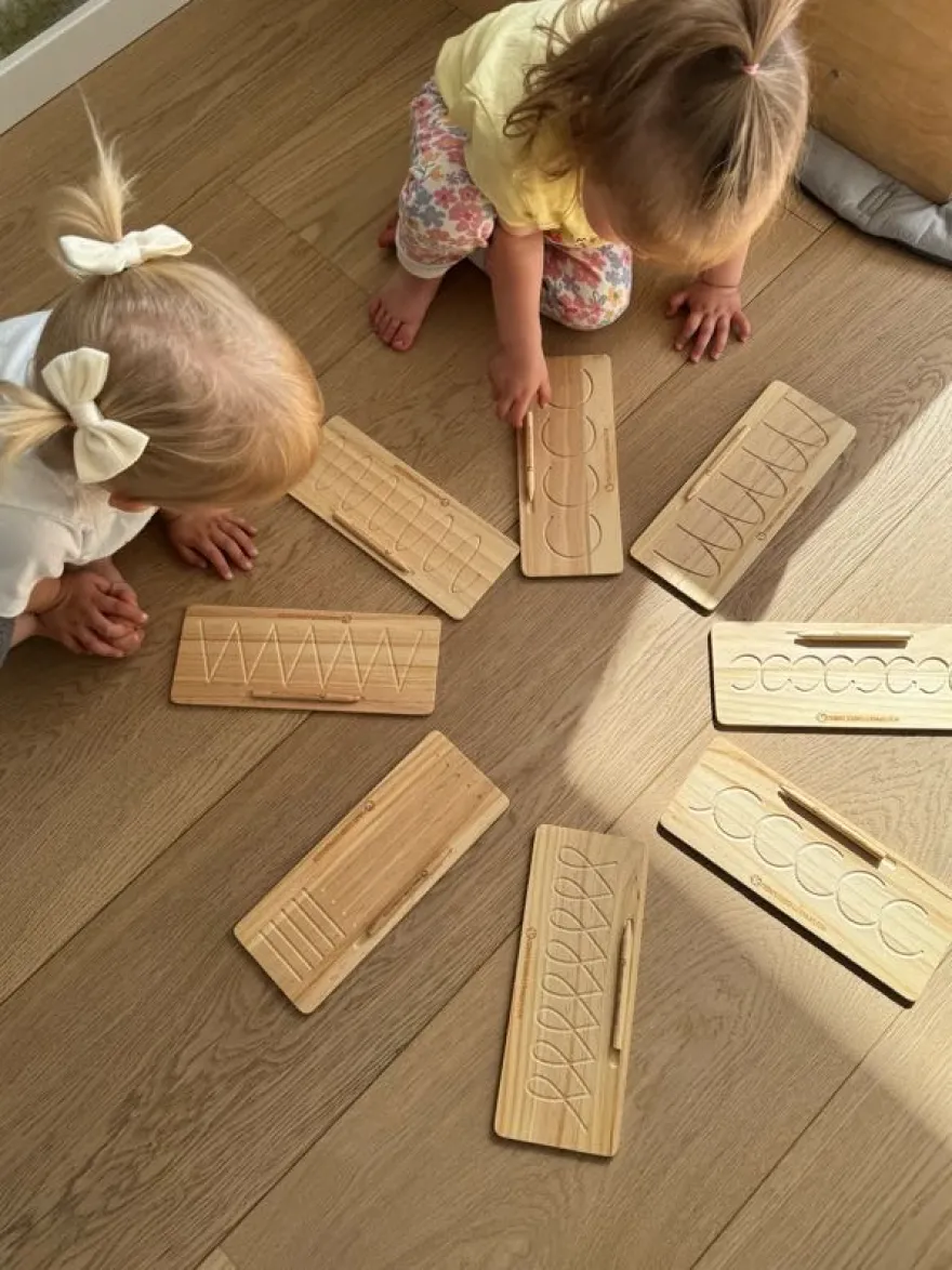Schwungübungen, flüssiges Schreiben üben auf 8 Tafeln