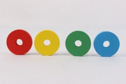 Sortierbrett mit Formen und Stäben - bunt
