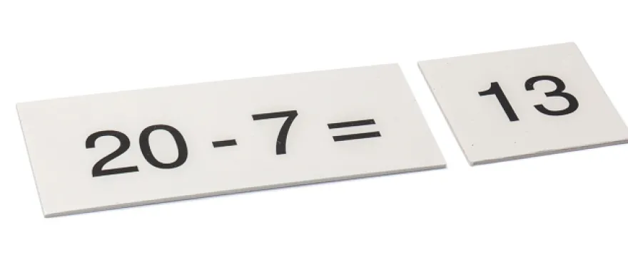 Subtraktionskasten mit Kontrolltafel